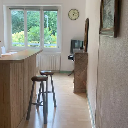 Apartment L'appart Sur Jardin 42m2 Tres Calme La Rochelle (Charente-Maritime)